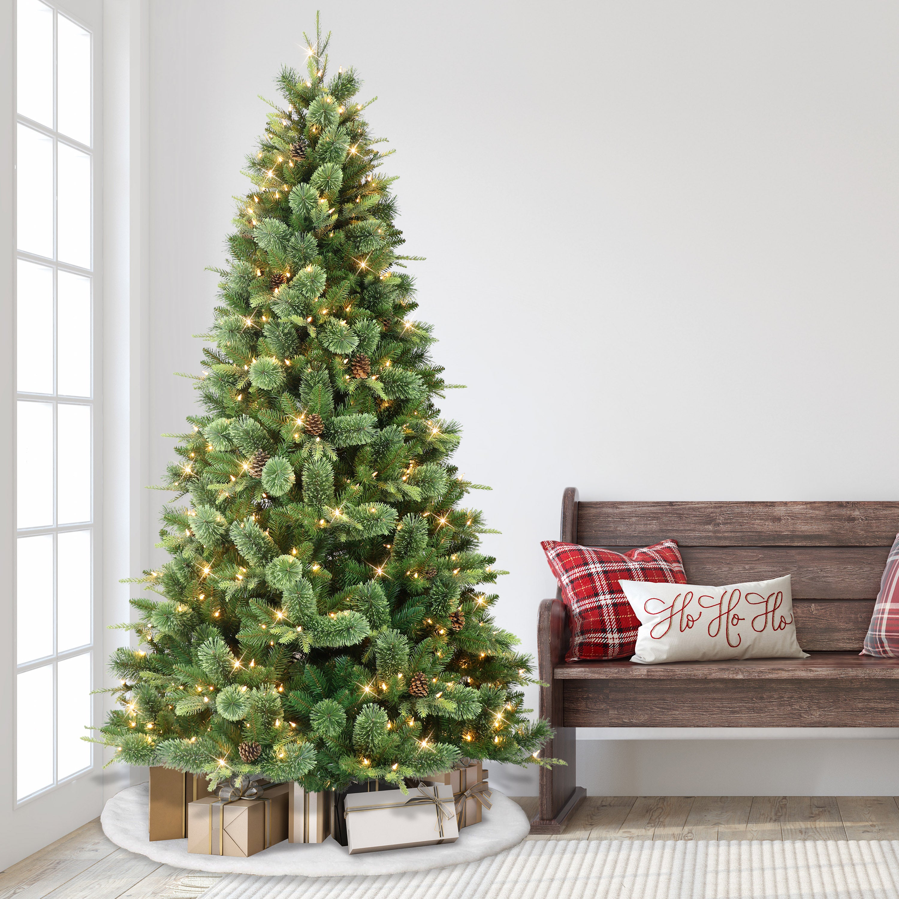 7.5ft Pre-Lit Montana Pine Christmas Tree